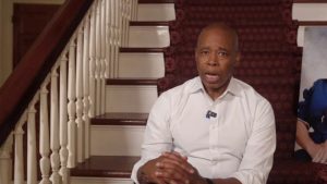 Tencent забранява на дигиталните инфлуенсъри да предават на живо · TechNode