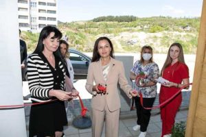 Следдипломант намерен мъртъв след нощна смяна в болница в Чанша, започна разследване