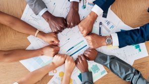 Базата за слънчева енергия на голяма надморска височина в платото Съчуан се свързва с мрежата