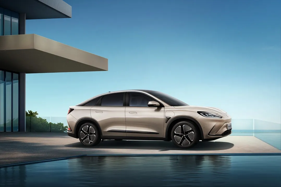 Китайският вицепремиер Хе Лифенг ще ръководи делегация във Франция за търговски преговори със САЩ на 14-17 март