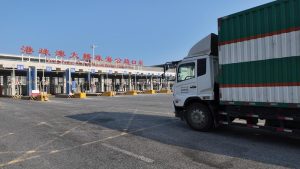 Пристанището на Джухай обработва 2 милиона пакети за електронна търговия всеки ден за износ